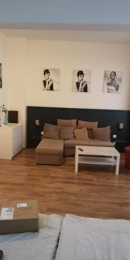 Ferienwohnung Im Erdgeschoss Mit Terrasse Bremerhaven Exterior photo